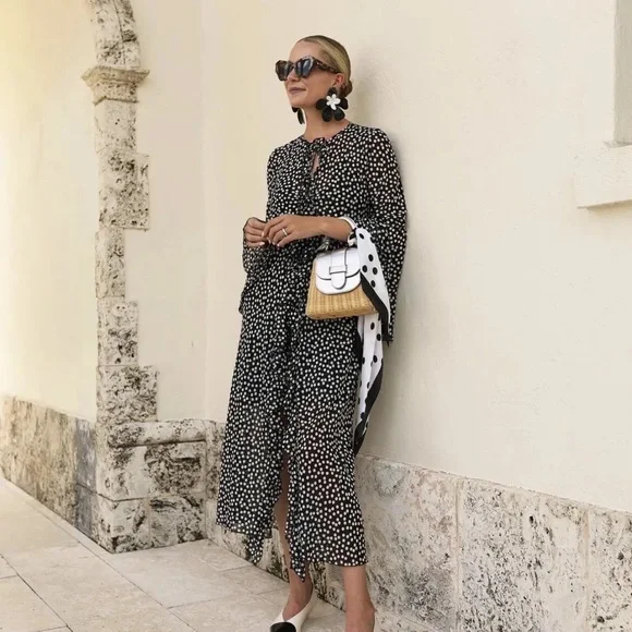 ZARA NEW WOMAN FLOWING POLKA DOT KIMONO FLARED DRESS BLACK WHITE